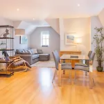 Loft Apartment Central York With Parking