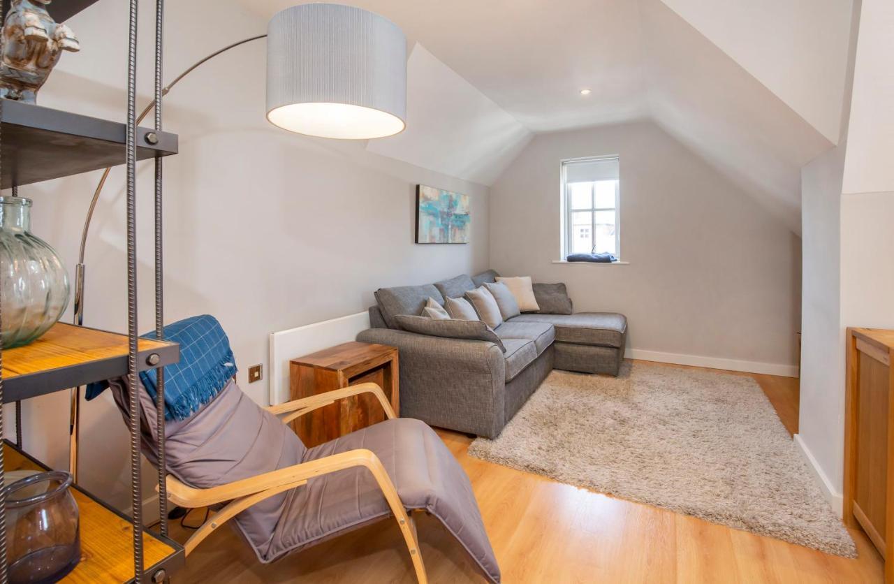Loft With Parking